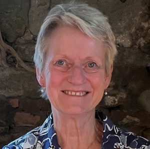 Philippa Saunders